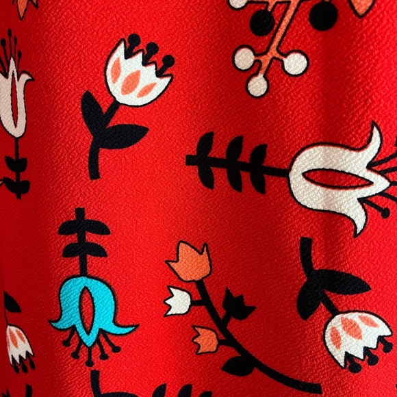 Floral Red Skirt - Picture 2 of 3